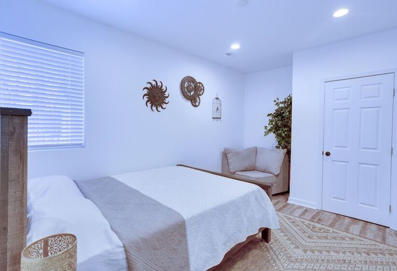 膳宿费 Spacious La Plata Escape