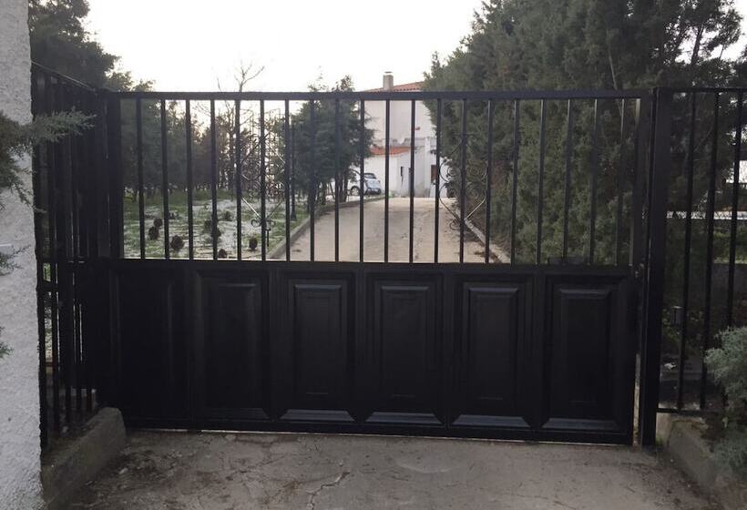 פנסיון Villa Preciosa