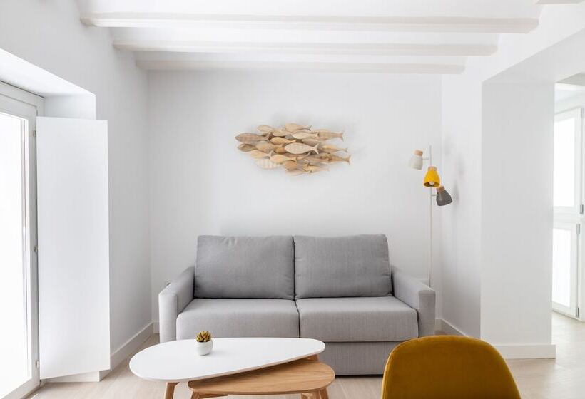 Villalobos Suites Adults Recommended