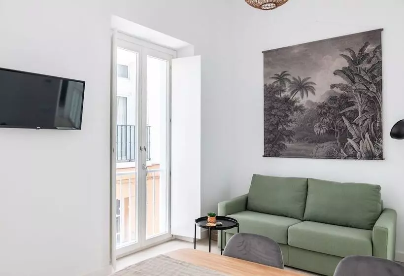 Villalobos Suites Adults Recommended