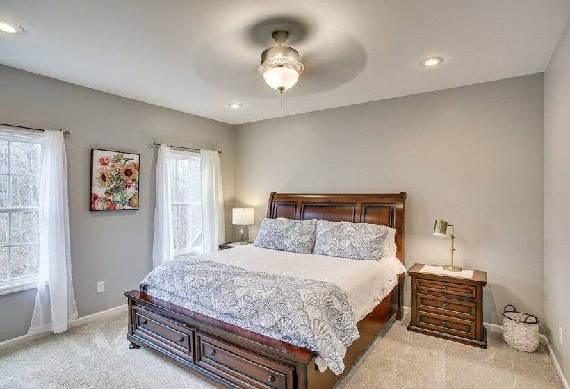 Winchester Home W/ Deck < 1 Mi To Tims Ford Lake!