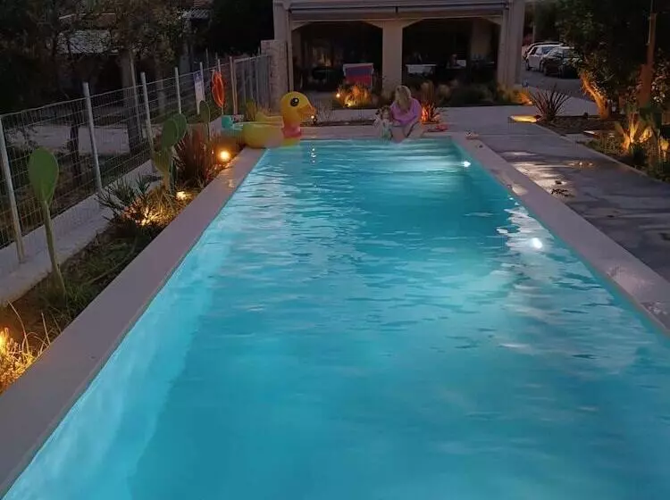 Blue Symphony Suites & Apartments