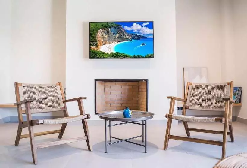 Blue Symphony Suites & Apartments