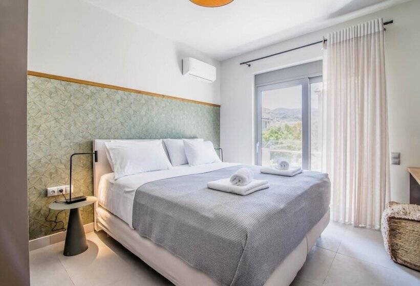 Blue Symphony Suites & Apartments