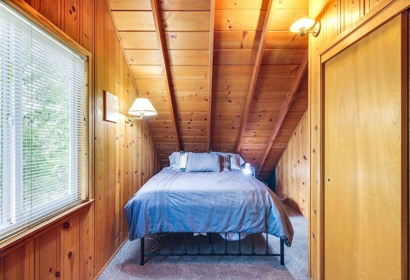 Cozy Mi Wuk Village Cabin: 18 Mi To Dodge Ridge!