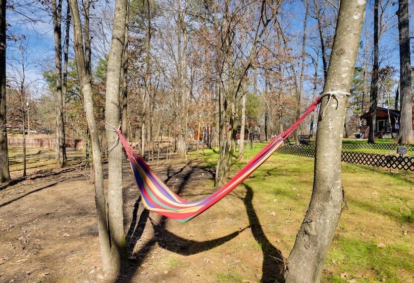 Hook, Line, & Sinker Retreat: Fire Pit, Grill!