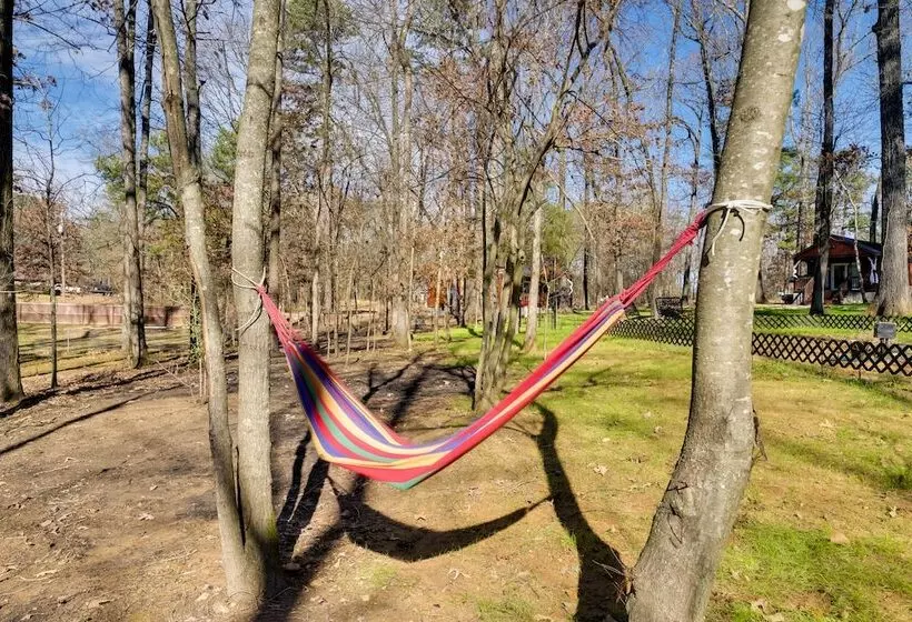 Hook, Line, & Sinker Retreat: Fire Pit, Grill!