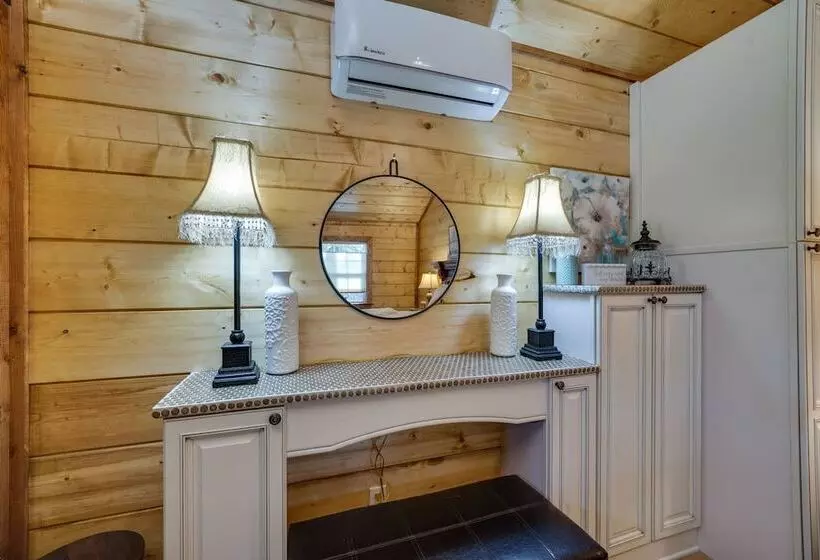 Hook, Line, & Sinker Retreat: Fire Pit, Grill!