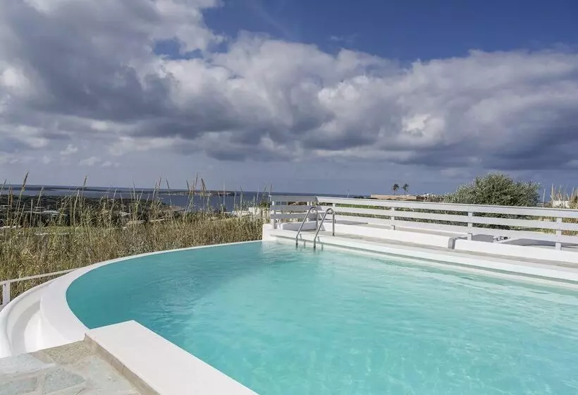 ホテル Anthemion Paros Villas & Suites