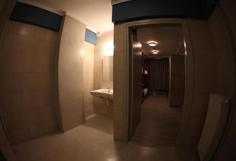 فندق Stay Hybrid Hostel