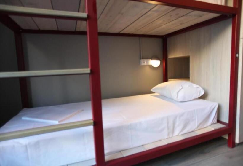 فندق Stay Hybrid Hostel