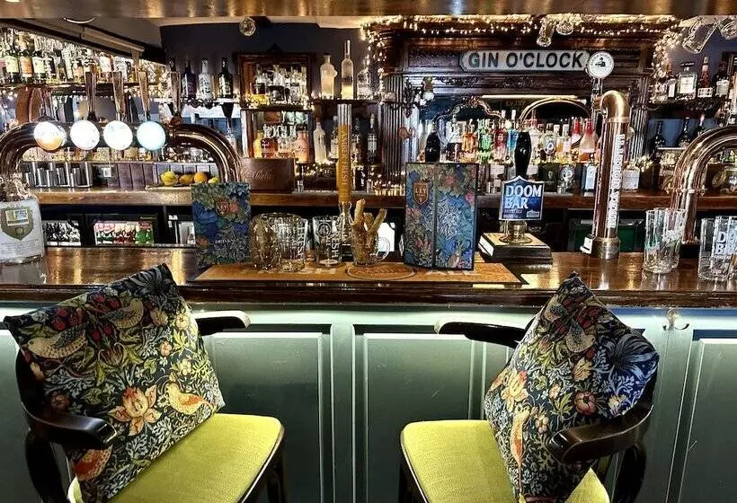 Hotelli The Ley Arms