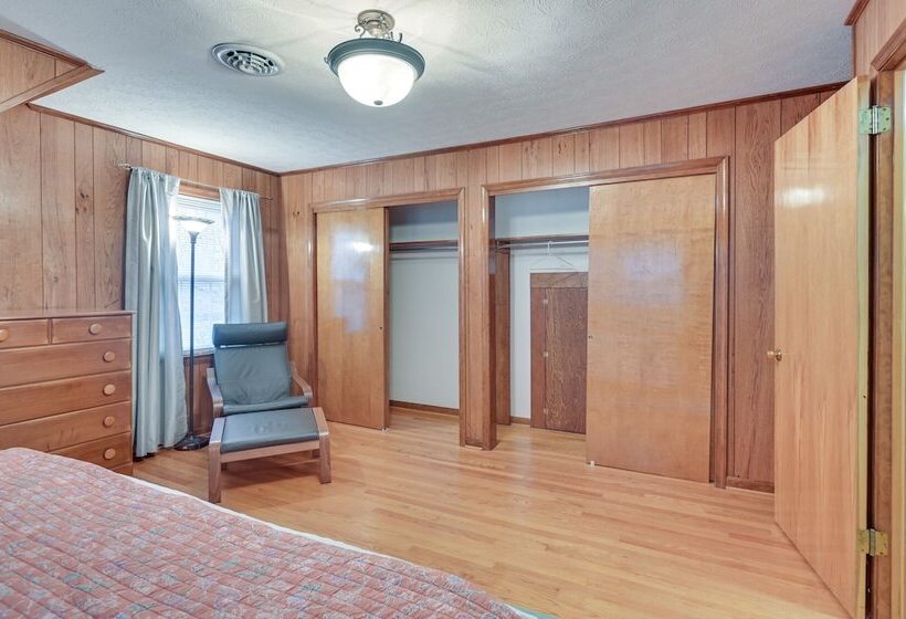 Large Home W/ Deck & Grill ~ 9 Mi To Virginia Tech