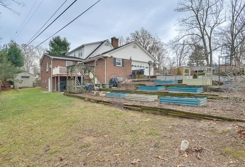 Large Home W/ Deck & Grill ~ 9 Mi To Virginia Tech