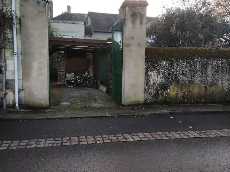 Majatalo Les Balcons Sur La Loire