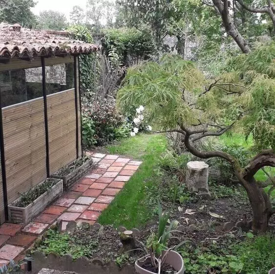 Majatalo Les Balcons Sur La Loire