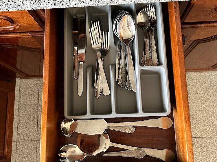 Пансион R. António Aleixo 90a