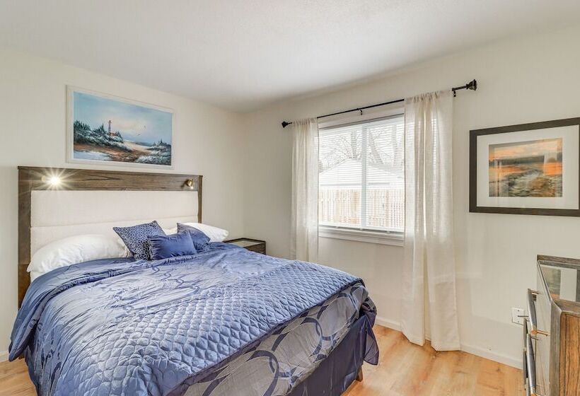 Quaint Toledo Home ~ 6 Mi To Downtown!