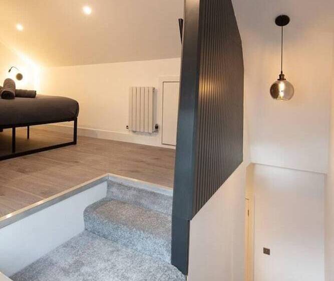 레지던스 Cosy 1 Bed Duplex Close To Metro Nw2