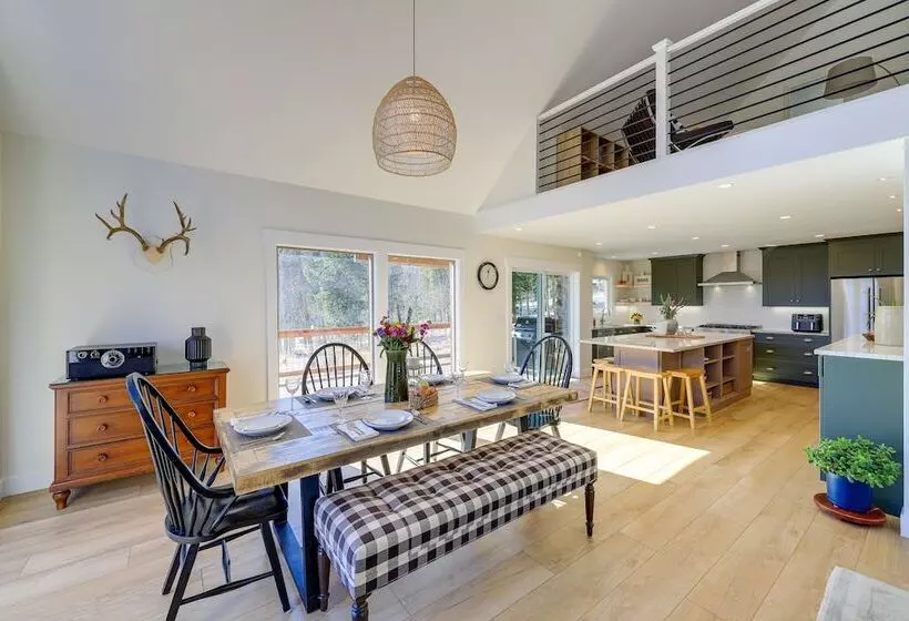 Spacious Black Hawk Home W/ Deck & Mountain Views!