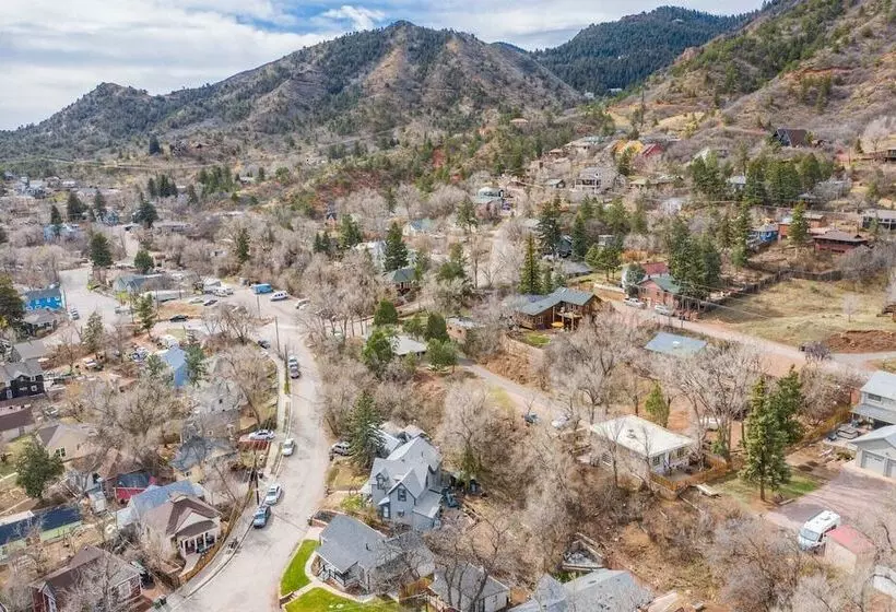 1br Quiet Neighborhood & Nearby Parks