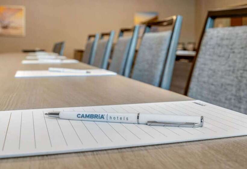 Cambria Hotel Spokane Airport