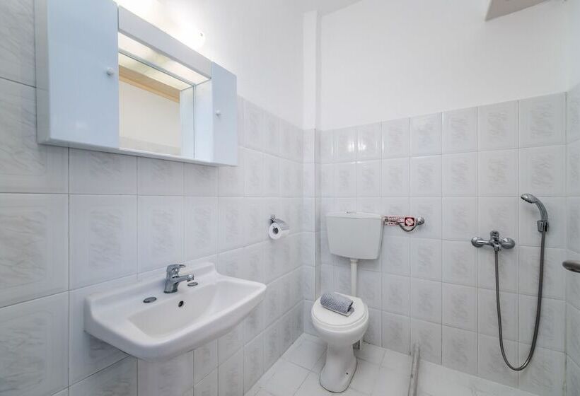 בית מלון כפרי Ancient Thera Apartments