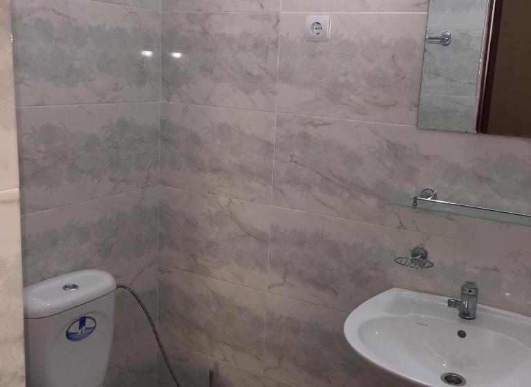 هاستل Fiveseasons