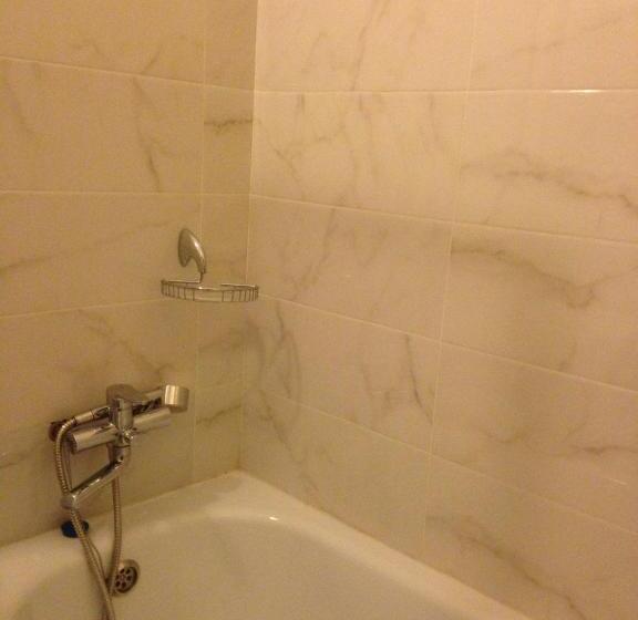 هاستل Fiveseasons