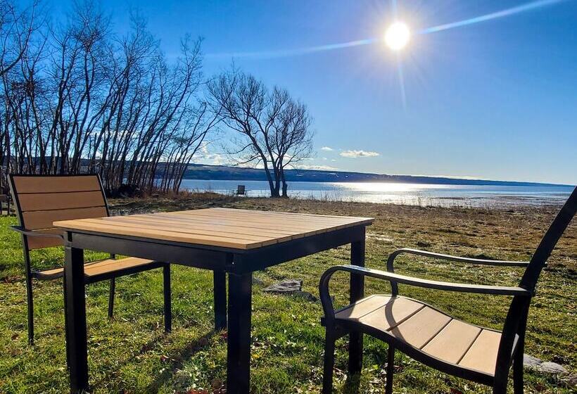 Condo & Motel Des Berges