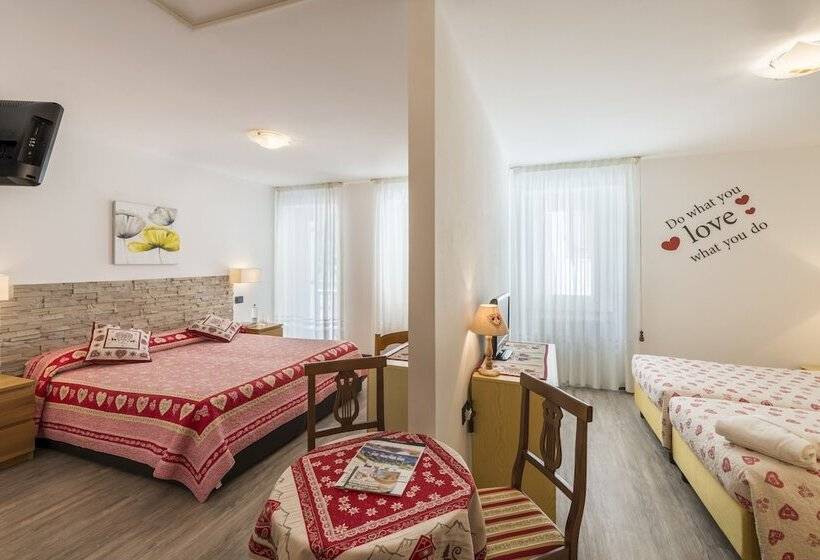 Отель Alpino Wellness & Spa