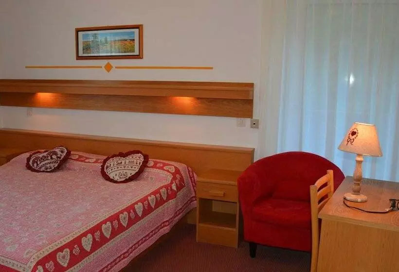 Hotelli Alpino Wellness & Spa
