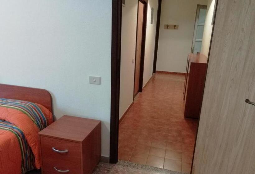 호텔 Casa Per Ferie Centro Beato Rosaz