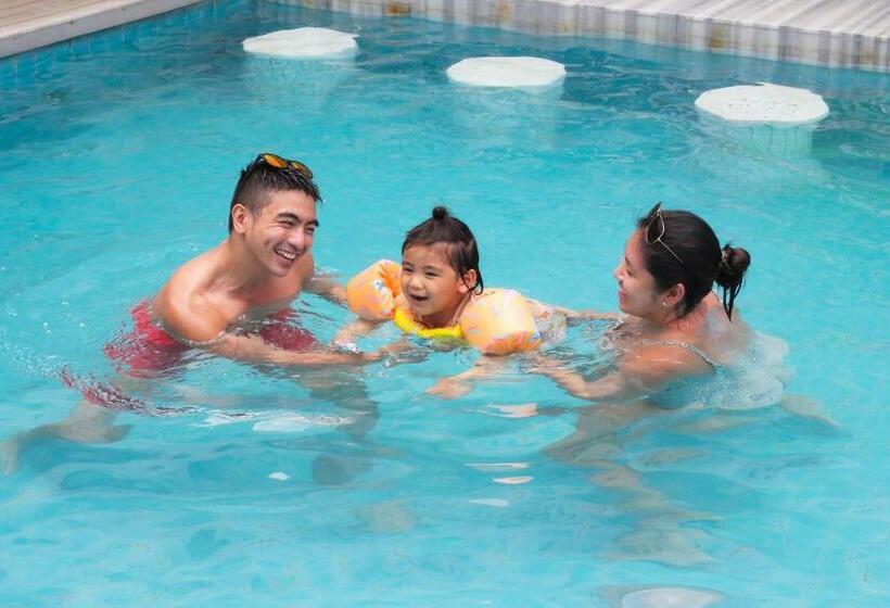 酒店 Coast Boracay