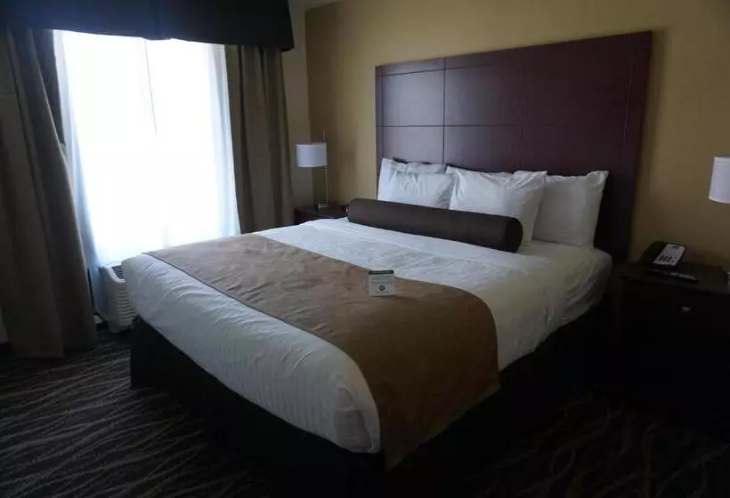 Cobblestone Hotel & Suites Chippewa Falls