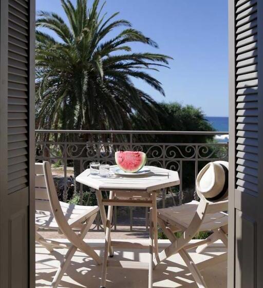 בית מלון כפרי Costa Rossa  Adults Only