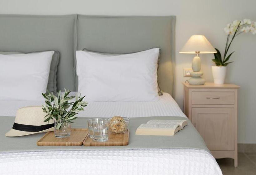 בית מלון כפרי Costa Rossa  Adults Only