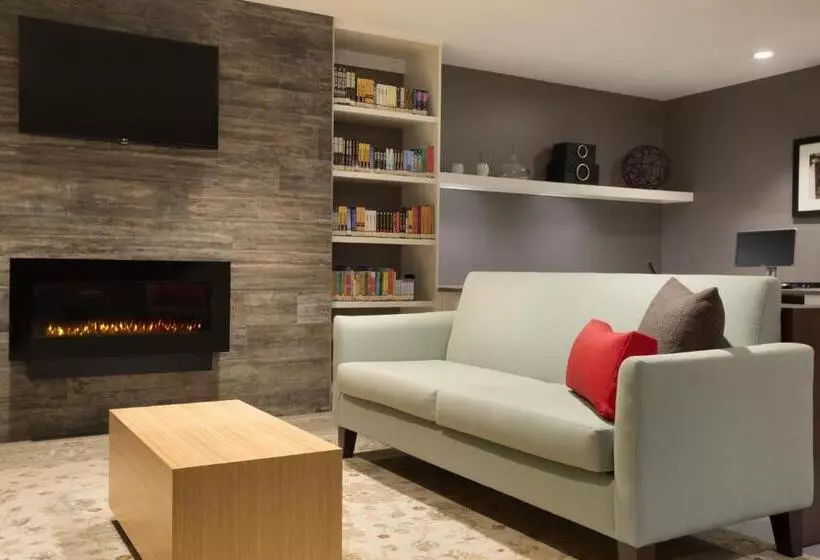 ホテル Country Inn & Suites By Radisson Asheville River Arts District