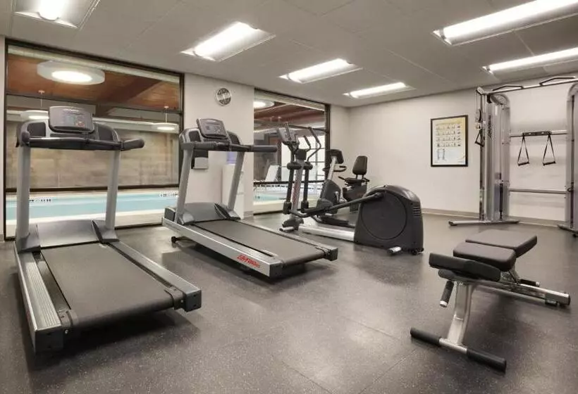ホテル Country Inn & Suites By Radisson Asheville River Arts District