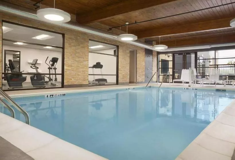 ホテル Country Inn & Suites By Radisson Asheville River Arts District