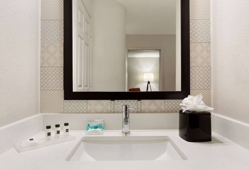 فندق Country Inn & Suites By Radisson, San Antonio Medical Center, Tx