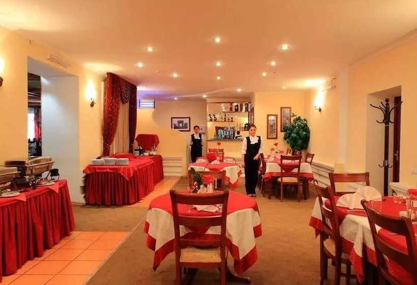 Green Hotel Atyrau