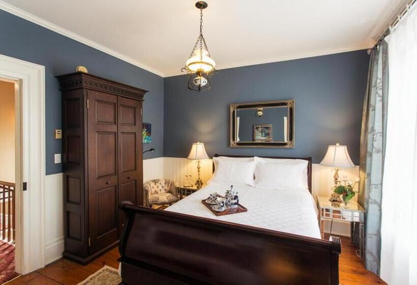 בית מלון כפרי Historic Lyons House