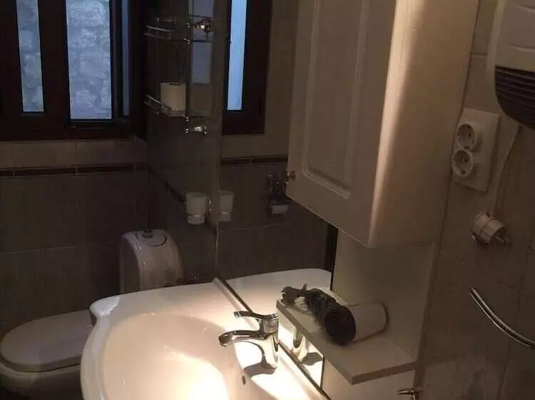 هتل Villa Ivana