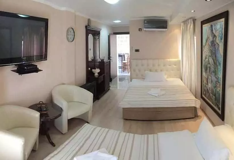 هتل Villa Ivana