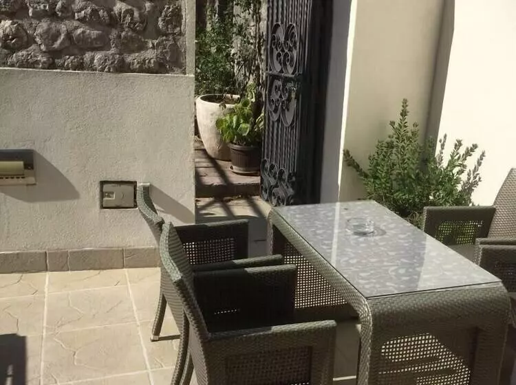 هتل Villa Ivana