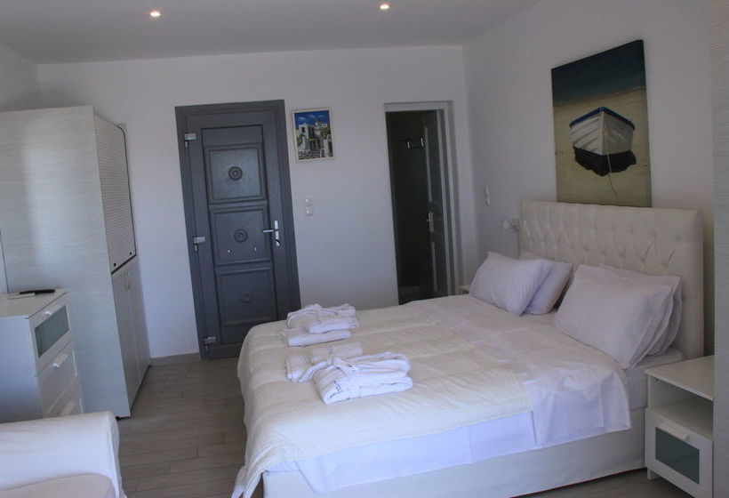 Maroulina's Boutique Studios & Apartments