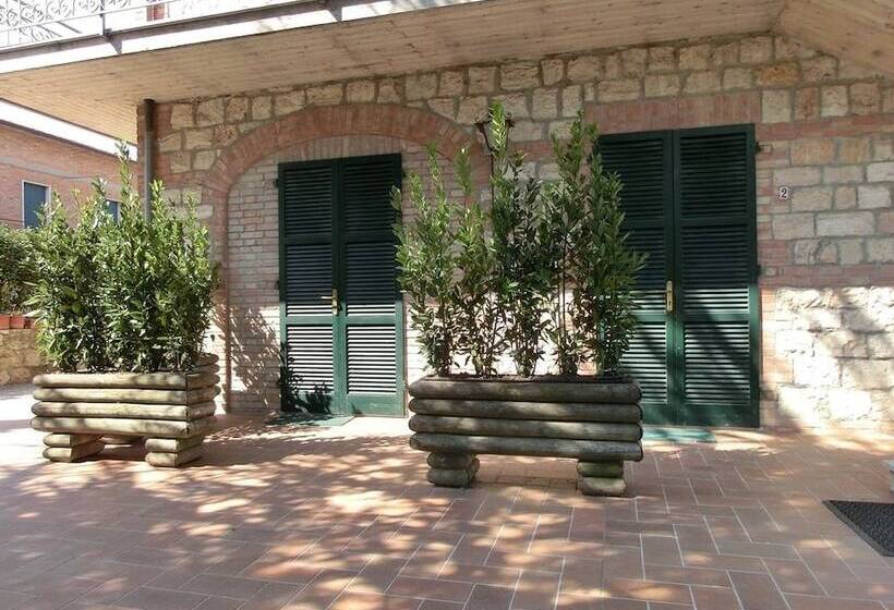 ホテル Agriturismo La Pietriccia