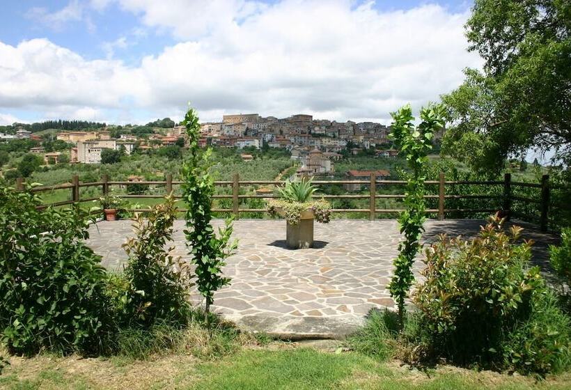 ホテル Agriturismo La Pietriccia