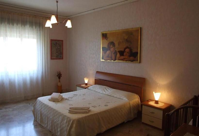 Hotel Difrontealmare